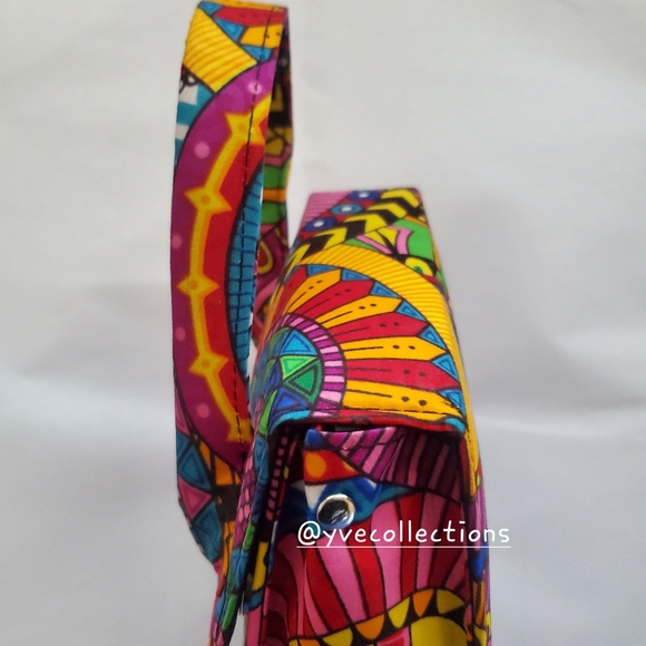 Purse - Picture 3 of 10